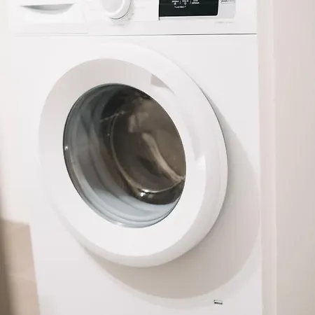 House Saint John, New Port Of